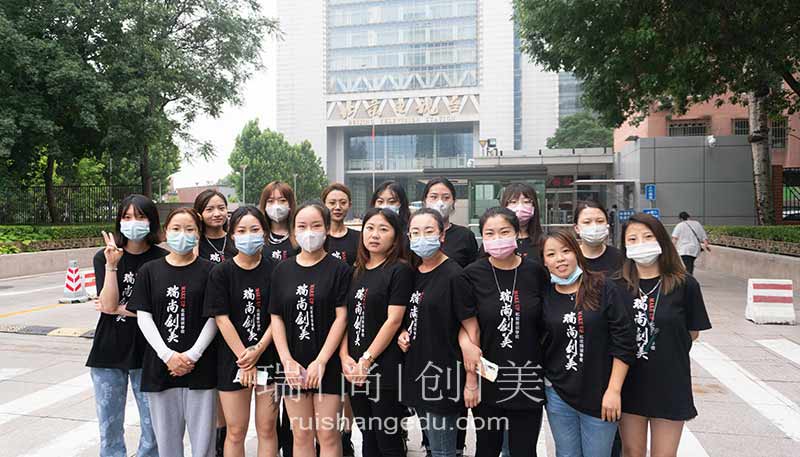 为什么都要学习影视化妆？和普通化妆相比有什么不一样