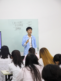 学习半永久化妆,在仿真皮上练习有用吗?
