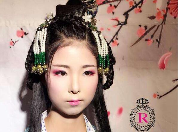 在北京学习影视化妆难吗?
