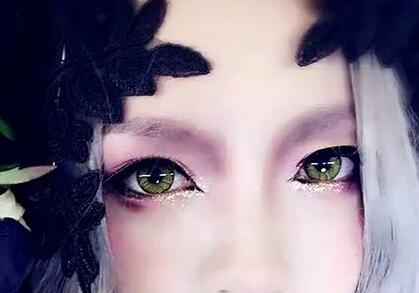 化妆师基础知识:底妆的化妆顺序