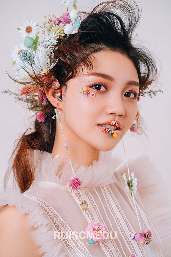 学化妆