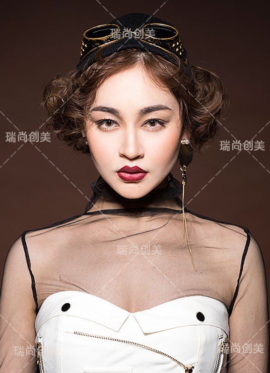烁