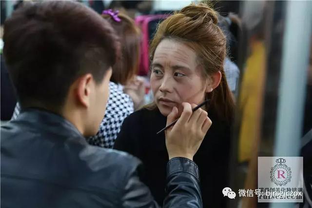 影视老年妆：想考资格证？先过了这一关再说！