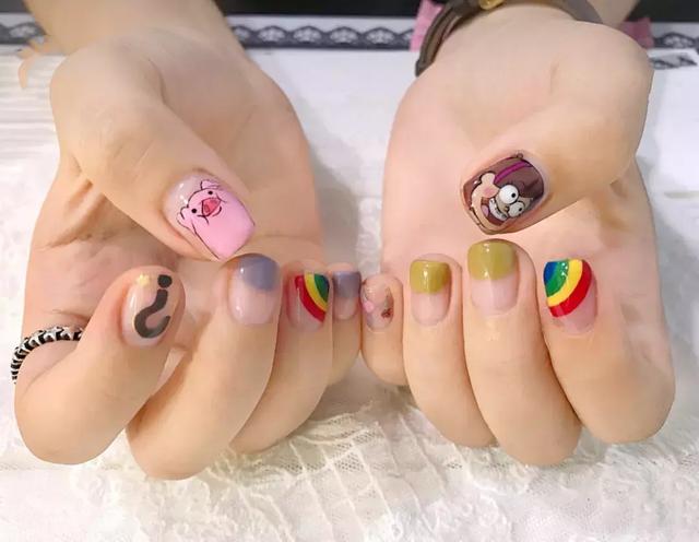 连“糙汉子”都心动的元气美甲，清清爽爽美美哒！