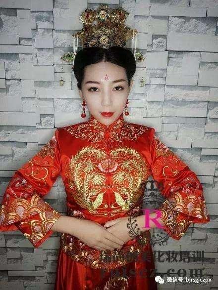 确认过眼神，你是我想邀请的人，化妆师pick一下？