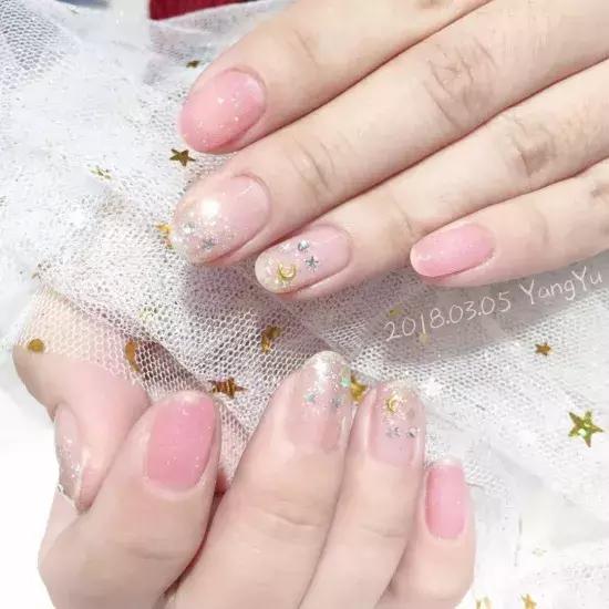 新娘大作战：备战黄金周，做上美美的新娘甲去拍婚纱照吧！