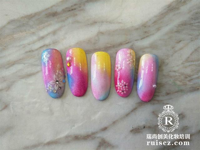 4月美甲学员日常作品展示，0基础照样学得好！
