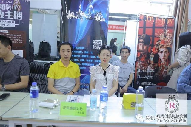 校招进行时：百家校企合作，就业无忧！