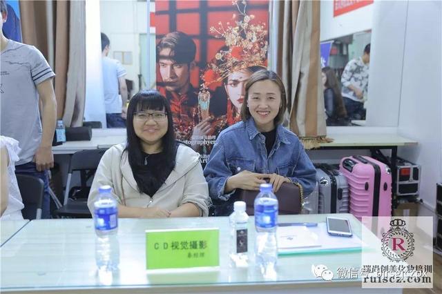 校招进行时：百家校企合作，就业无忧！