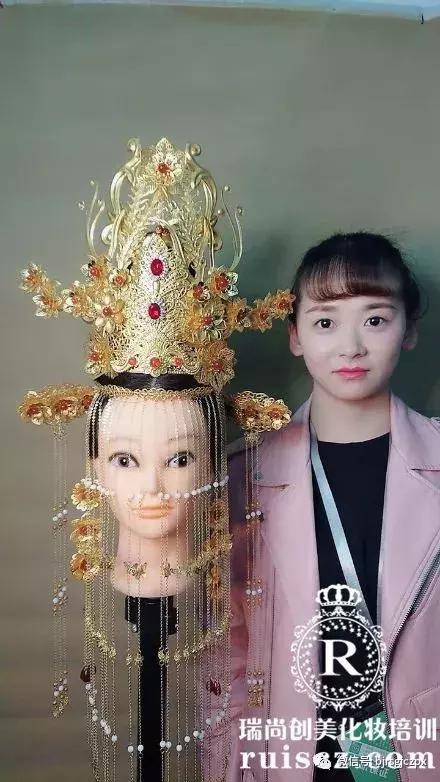 化妆师必备的高配手艺活儿,高端饰品制作