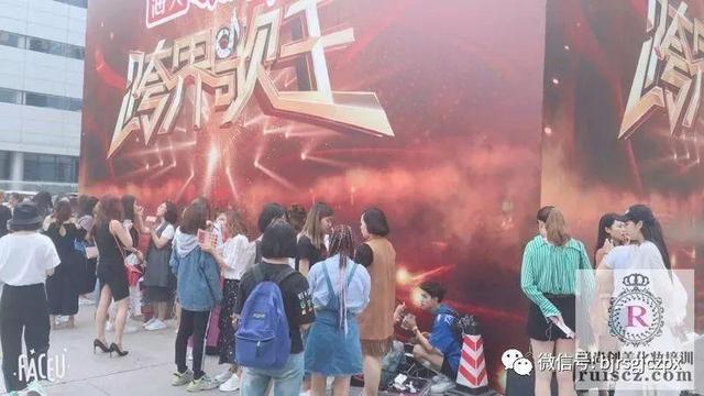 「学员实习」都是零基础，凭什么他们这么优秀？