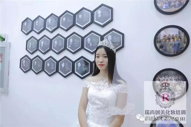 「高考加油」愿你成为六月最耀眼的光！