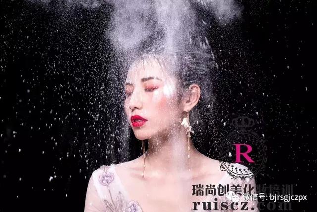 高考结束去哪儿嗨?快到我的碗里来~