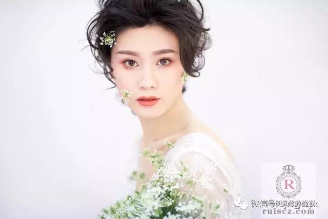 高考结束去哪儿嗨?快到我的碗里来~