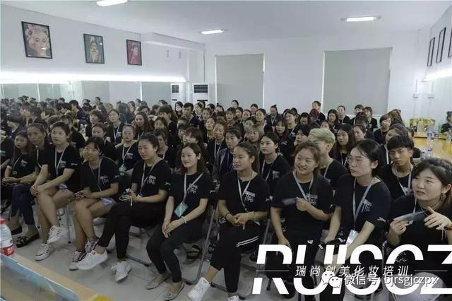 8月份好运:先报名,后学习,超适合优惠绝缘体的你!