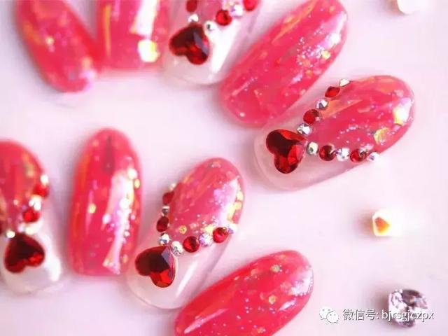 超甜的七夕美甲,妆点你的桃花运~