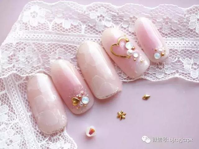 超甜的七夕美甲,妆点你的桃花运~