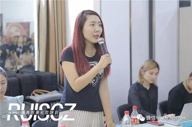 化妆师应聘攻略,实战经验才是就业的本钱!