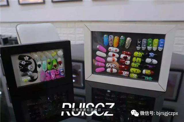完全不输杂志款的学员美甲作品欣赏