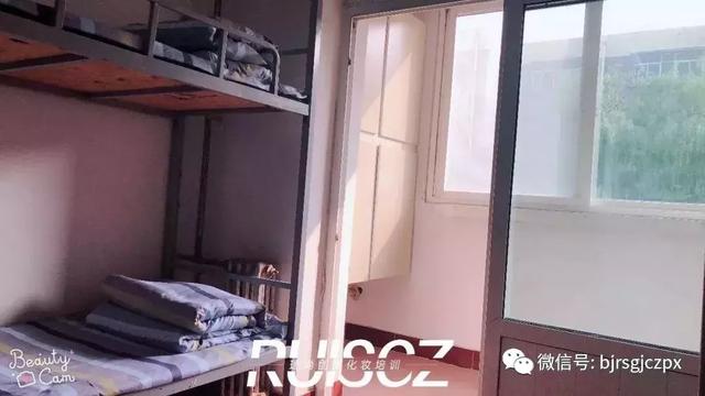 房山大学部住宿日常,这样的宿舍太给力啦!