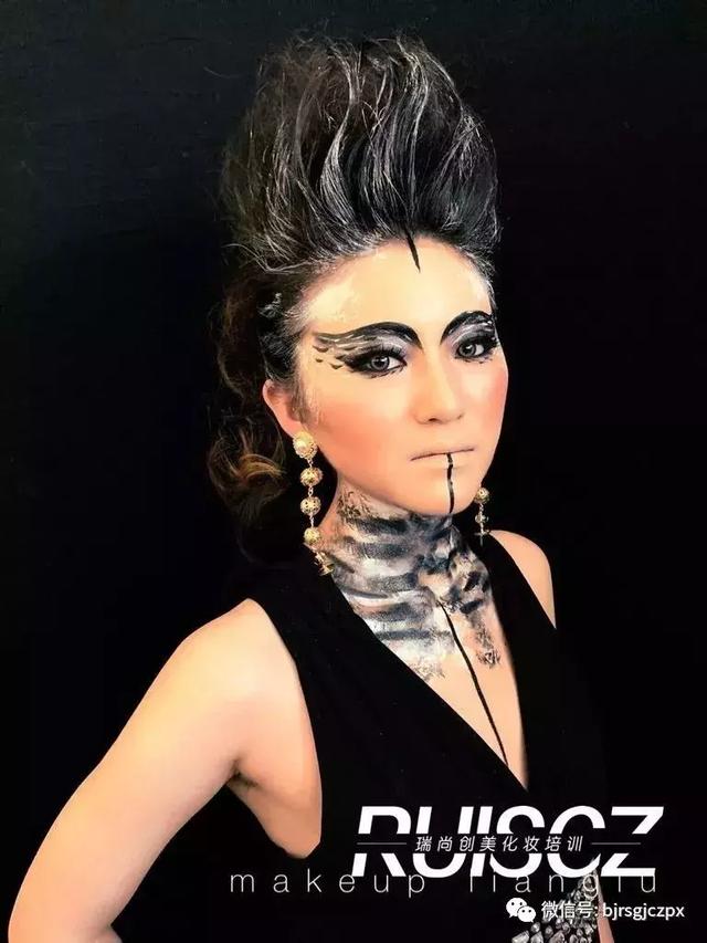 惹火又叛逆的Punk girl,行走在流行边缘的朋克文化