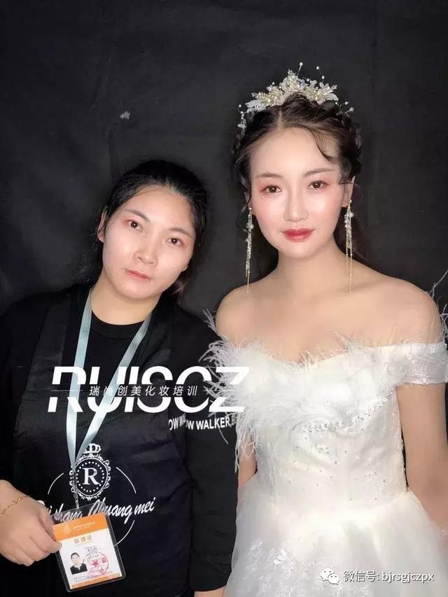 学员月考|基础班新娘造型,不同的灵感不同的诠释!
