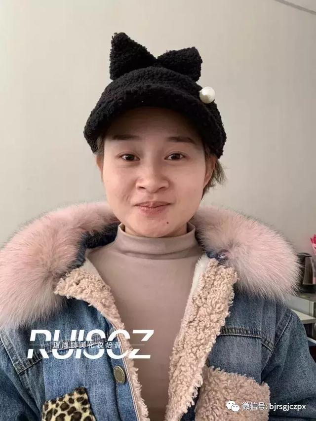 色彩艺术强势回归,多元化另类彩色烟熏妆