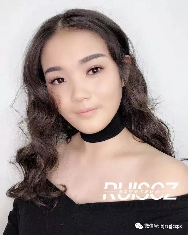 影楼妆|零妆感妆面,秋冬裸妆的重点在这里!