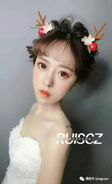 经典麋鹿妆+浪漫约会妆,承包你的圣诞美妆!