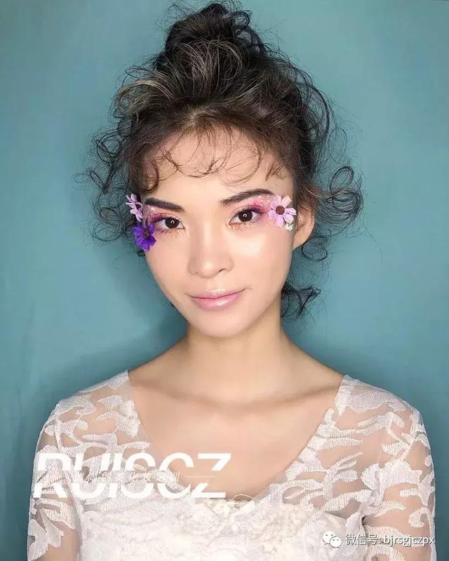 高段位水彩新娘,玩色达人的拿手好戏!