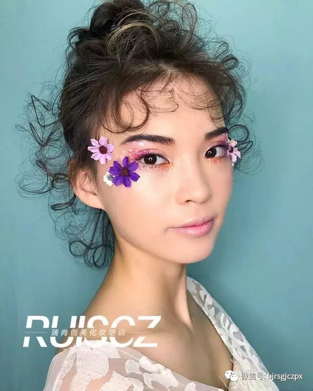 高段位水彩新娘,玩色达人的拿手好戏!