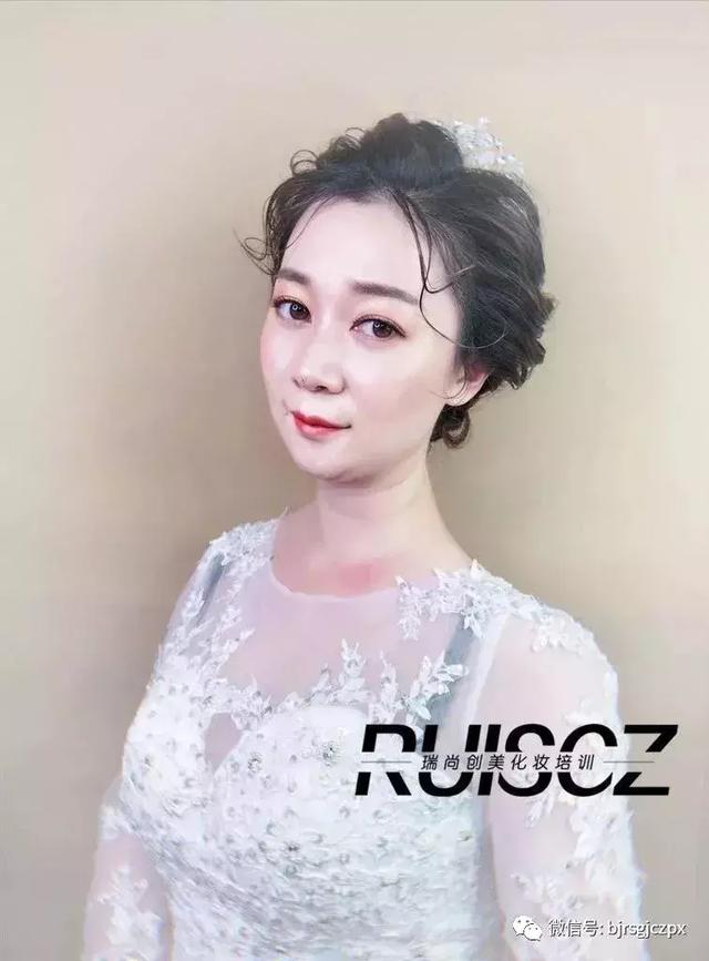 学习影楼课程怎么样?学员作品给你打个样!