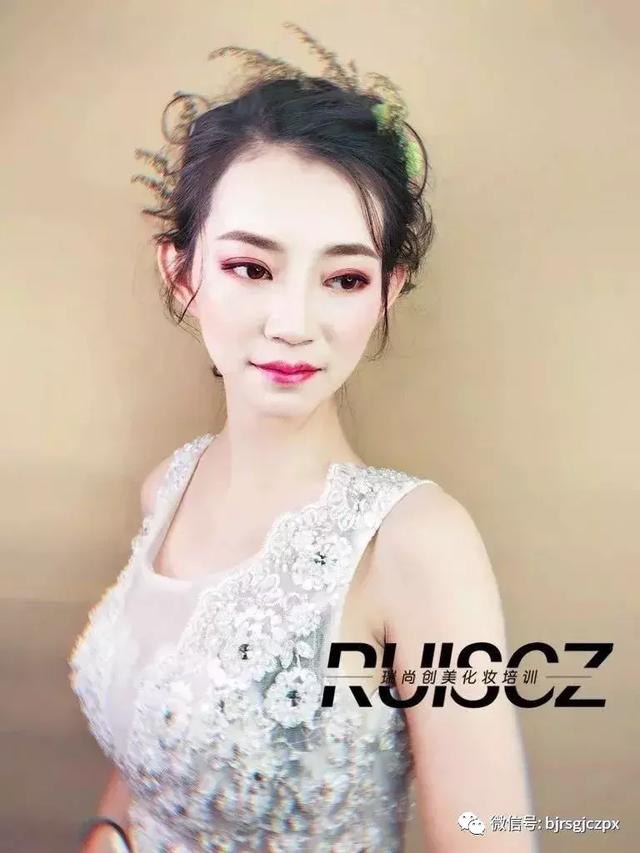 学习影楼课程怎么样?学员作品给你打个样!