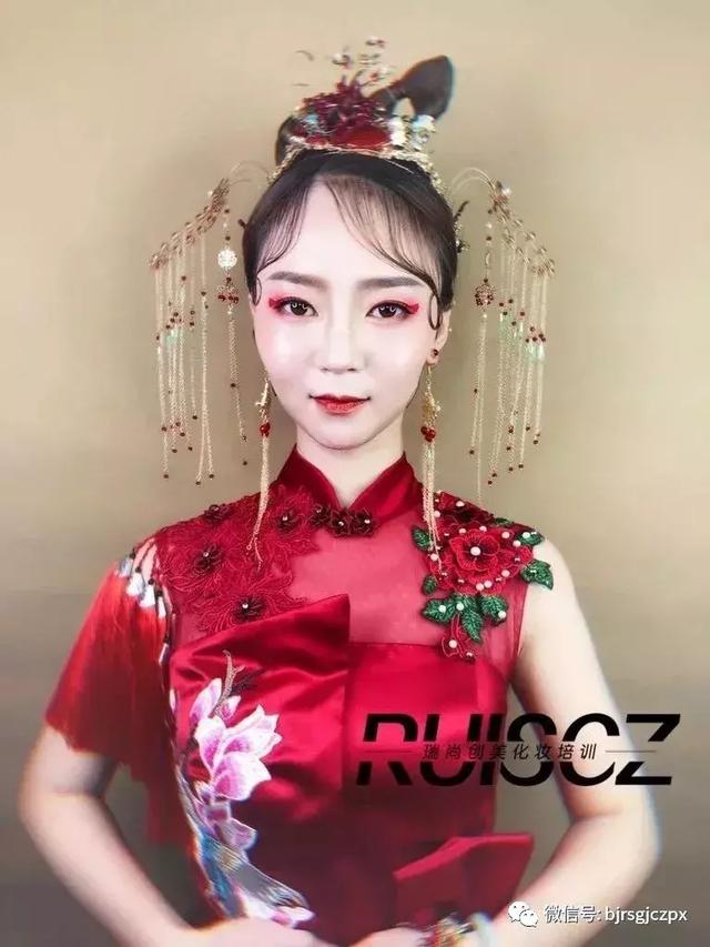 学习影楼课程怎么样?学员作品给你打个样!