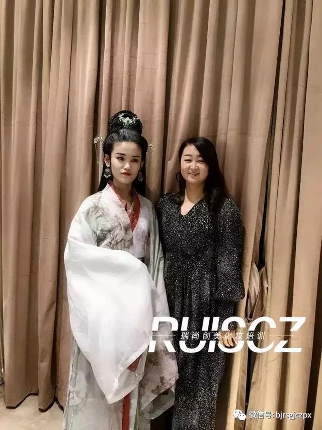 学员月考|两大校区时尚班+影视班作品分享