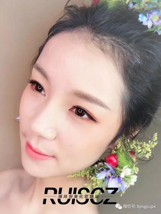 经典的鲜花新娘,居然也有N种打开方式!