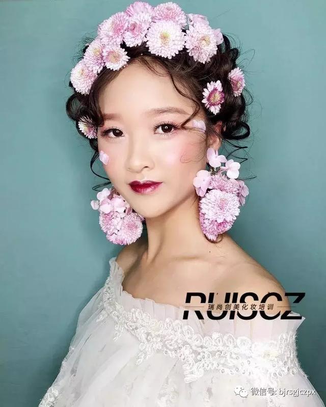 经典的鲜花新娘,居然也有N种打开方式!