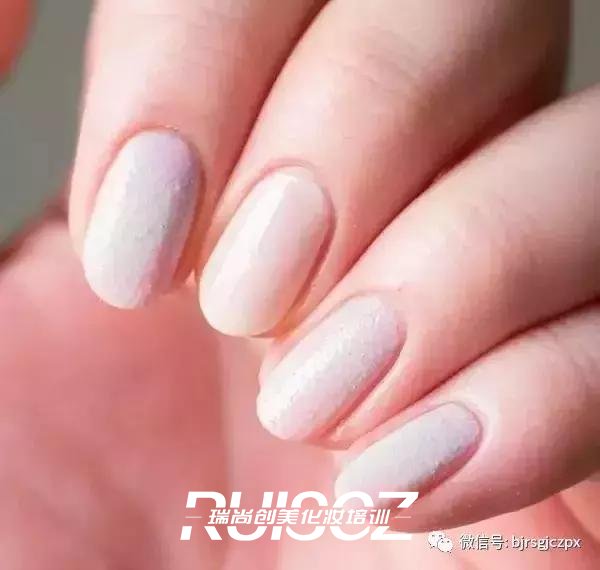 春日ins风美甲教程,手把手教你DIY!