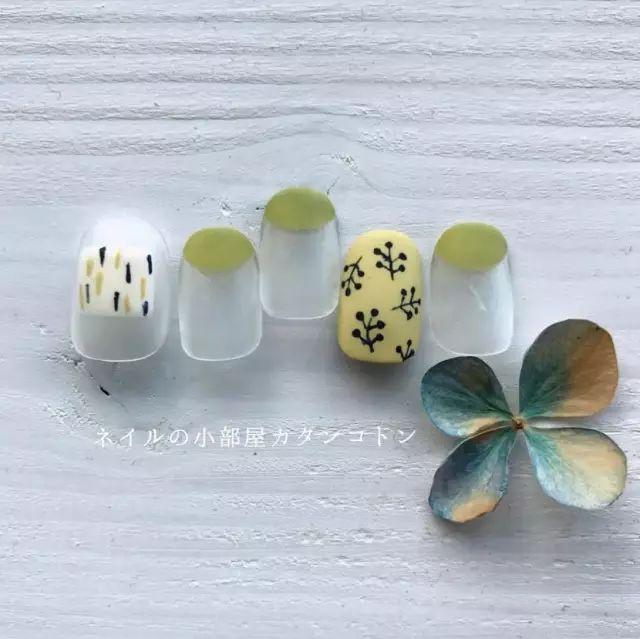 适合春天的小清新美甲,让指尖成为“限量版”!