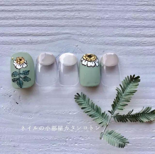 适合春天的小清新美甲,让指尖成为“限量版”!
