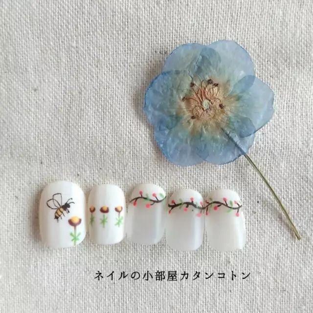 适合春天的小清新美甲,让指尖成为“限量版”!