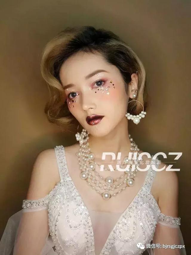 迟峰老师 | 彩妆造型大师班开课啦!