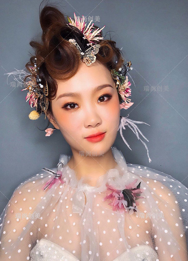 学化妆