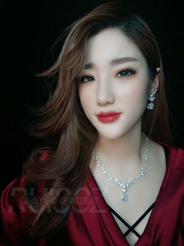 心机红毯妆,打造属于你的名媛style